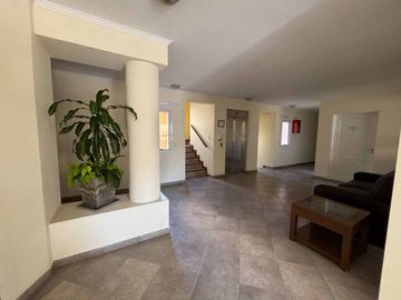 Venta Departamento 3 Amb. Pinamar 1 cuadra del mar