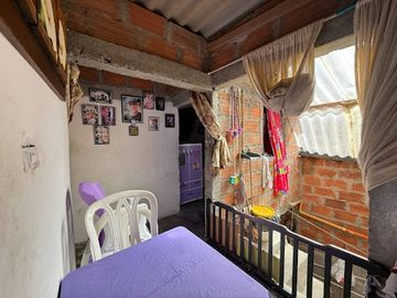 VENTA de CASAS en BELLO