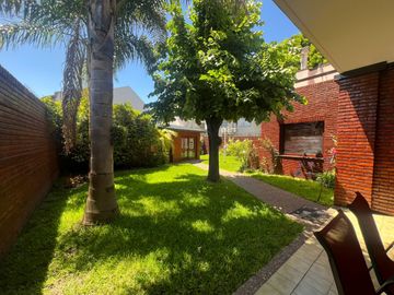 Casa  en Venta Ramos Mejia / La Matanza (A004 4561)