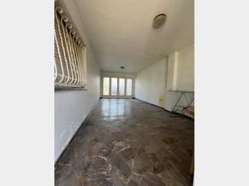 Chalet en Venta Ramos Mejia / La Matanza (A004 4583)