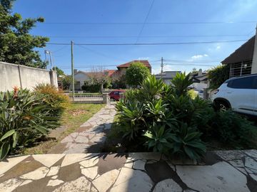 Chalet en Venta Ramos Mejia / La Matanza (A004 4583)