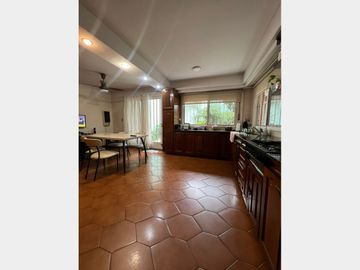 Chalet en Venta Ramos Mejia / La Matanza (A004 4646)