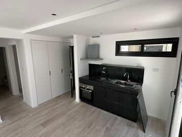 Hermoso departamento a estrenar con terraza propia con parrilla.