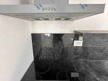 Hermoso departamento a estrenar con terraza propia con parrilla.