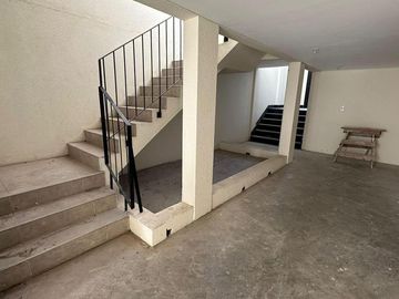 Hermoso departamento a estrenar con terraza propia con parrilla.