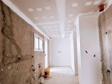 Departamento en venta de 2 dormitorios c/ cochera en Corrientes 30
