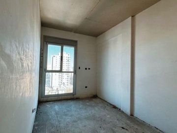 Departamento en venta de 2 dormitorios c/ cochera en Corrientes 30
