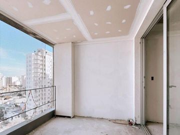 Departamento en venta de 2 dormitorios c/ cochera en Corrientes 30
