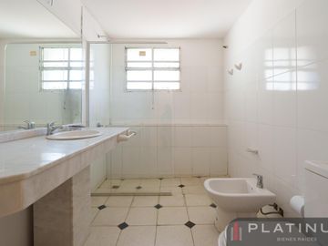 Gran Oportunidad !!! Hermosa Casa en Venta de 4 Dormitorios - Tablada Park
