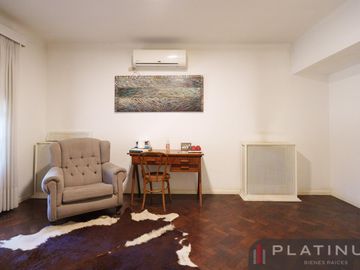 Gran Oportunidad !!! Hermosa Casa en Venta de 4 Dormitorios - Tablada Park