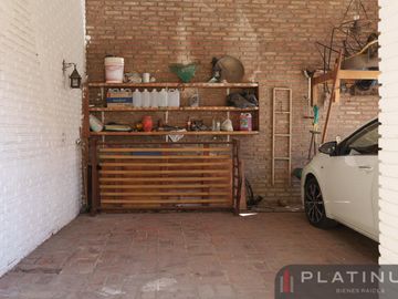 Gran Oportunidad !!! Hermosa Casa en Venta de 4 Dormitorios - Tablada Park