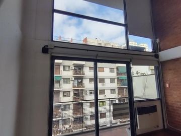 VENTA DEPARTAMENTO TIPO LOFT, CABALLITO, 2 PLANTAS, BALCON AL FRENTE, APTO CREDITO