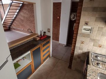 VENTA DEPARTAMENTO TIPO LOFT, CABALLITO, 2 PLANTAS, BALCON AL FRENTE, APTO CREDITO