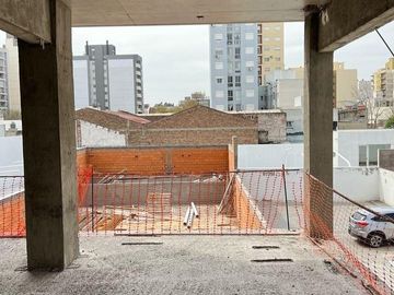 Precioso departamento semipiso en construcción en Corrientes 34