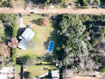 Casa con Piscina ubicada en el barrio La Bota - Benavidez