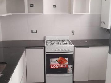 Departamento en venta de 2 dormitorios c/ cochera en Centro Norte.