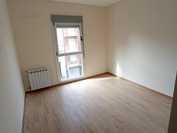 Departamento en venta de 2 dormitorios c/ cochera en Bahía Blanca