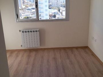 Departamento en venta de 2 dormitorios c/ cochera en Bahía Blanca