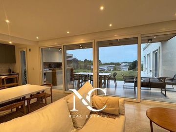 Casa en Alquiler en Costa Esmeralda