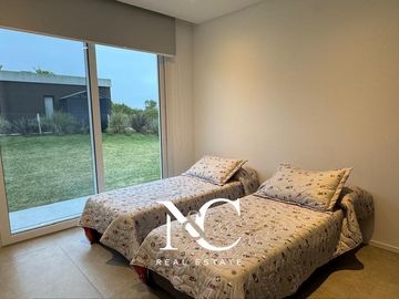 Casa en Alquiler en Costa Esmeralda
