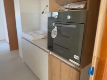 Excelente departamento en venta, en Corrientes 30.