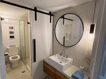 Dúplex en venta - 2 Dormitorios 2 Baños - Retiro