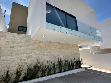 Venta de Casa en Lomas de Juriquilla