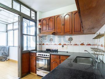 4 ambientes - lavadero o dependencia - 100% luminoso (No es ultimo piso)