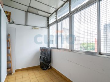 4 ambientes - lavadero o dependencia - 100% luminoso (No es ultimo piso)