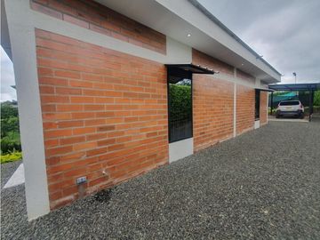 Venta Casa Campestre Condominio Pereira via Alcalá