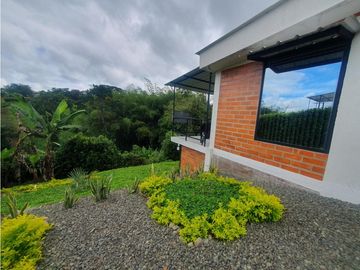 Venta Casa Campestre Condominio Pereira via Alcalá