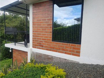 Venta Casa Campestre Condominio Pereira via Alcalá
