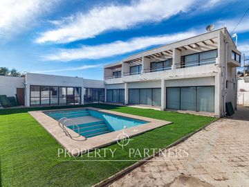 Espectacular casa estilo mediterráneo en Andacollo