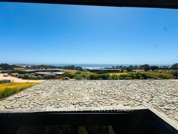 Pichilemu, Soñada Casa con vista a Punta de Lobos