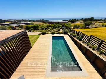 Pichilemu, Soñada Casa con vista a Punta de Lobos
