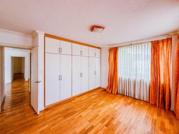 Departamento en venta sector Cumbayá