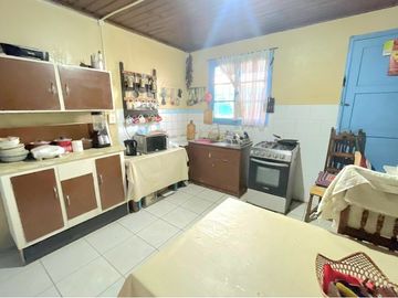 Amplia Casa Familiar en La Florida: 6D+3B+E+B