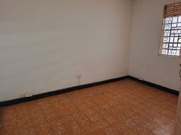 En venta casa para remodelar ubicada en el tradicional barrio Bretaña, Cali