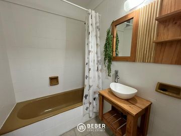 En venta dos ambientes al contrafrente, Centro Mar del Plata