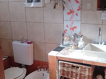 VENDE CASA EN SENILLOSA
