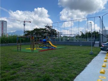 Venta apartamento en condina Pereira piso 5