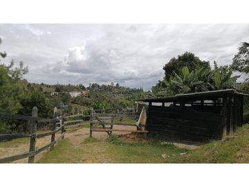 COD: 2327 - Casa campestre en venta – Variante Aeropuerto, Rionegro