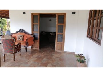 COD: 2327 - Casa campestre en venta – Variante Aeropuerto, Rionegro