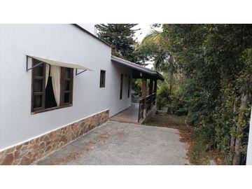 COD: 2327 - Casa campestre en venta – Variante Aeropuerto, Rionegro