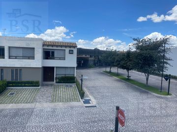 Casa en condominio Fracc. PEDREGAL DEL BOSQUE