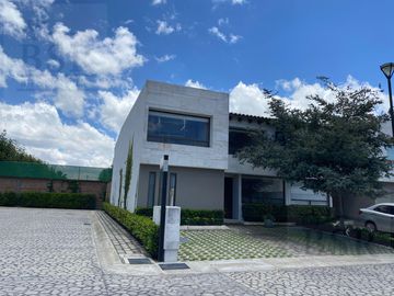 Casa en condominio Fracc. PEDREGAL DEL BOSQUE