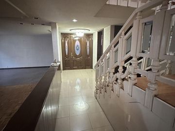 Espaciosa casa en VENTA en Satélite