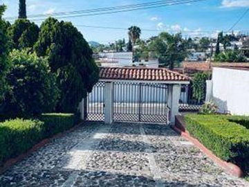 Casa en venta en Villas del Mesón con rec. en PB