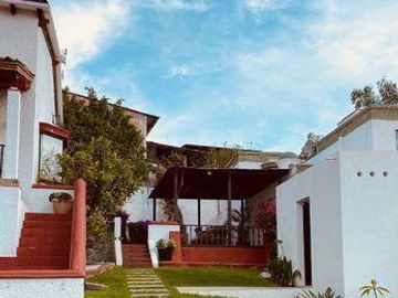 Casa en venta en Villas del Mesón con rec. en PB