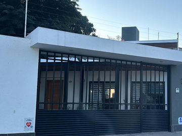 Linda Casa en Jurica 1 Planta
